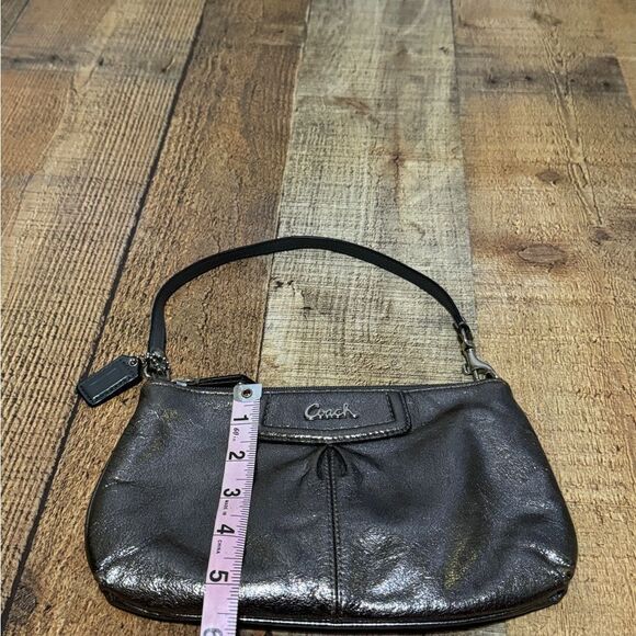 Coach Metallic Leather Pleated Medium Wristlet Clutch Silver/Pewter - Picture 8 of 14